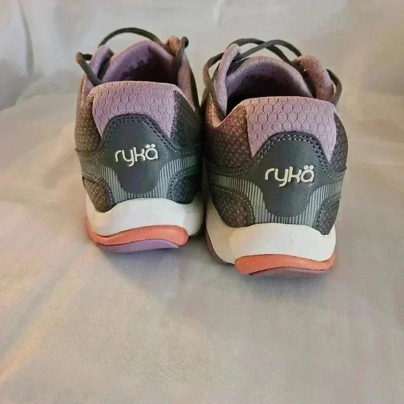 Ryka Influence training shoe‎ - Picture 2 of 6